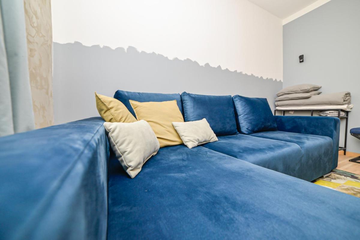 Homly S22 Apartment Riga Bilik gambar