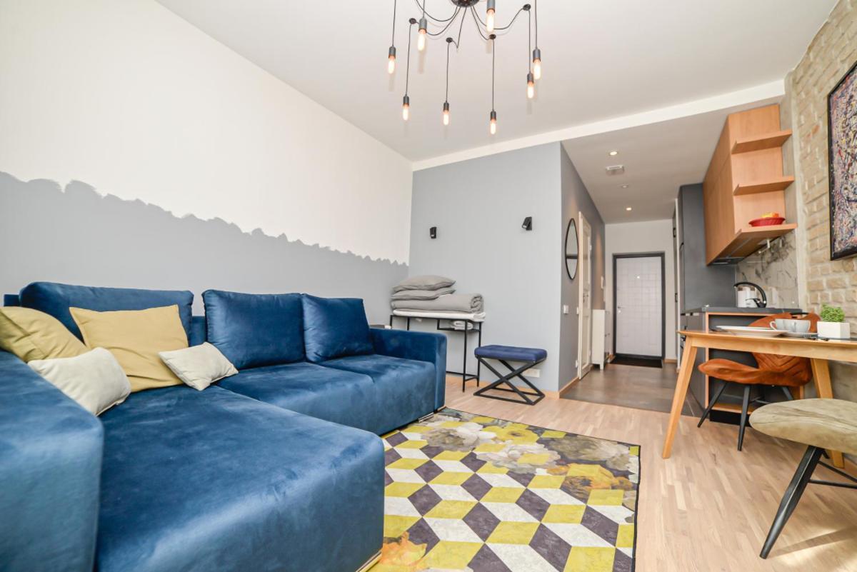Homly S22 Apartment Riga Bilik gambar